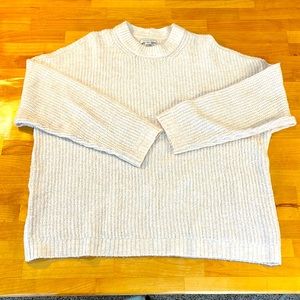 American eagle cream sweater